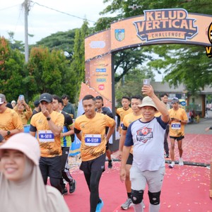 Race photo from KELUD VERTICAL CHALLENGE 2025