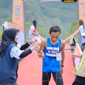 Race photo from KELUD VERTICAL CHALLENGE 2025