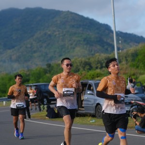 Race photo from KEDIRI HALF MARATHON 2026