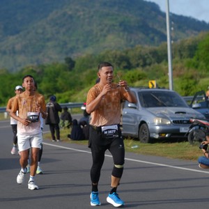 Race photo from KEDIRI HALF MARATHON 2026