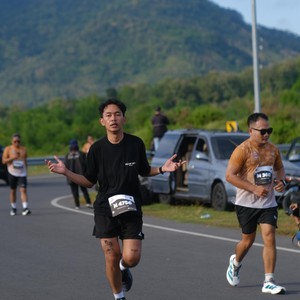 Race photo from KEDIRI HALF MARATHON 2026