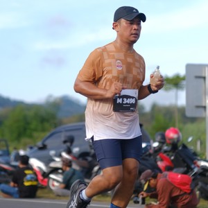 Race photo from KEDIRI HALF MARATHON 2026