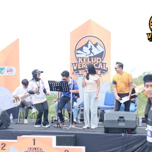 Race photo from KELUD VERTICAL CHALLENGE 2025