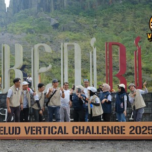Race photo from KELUD VERTICAL CHALLENGE 2025
