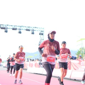 Race photo from KEDIRI HALF MARATHON 2026