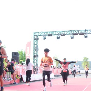 Race photo from KEDIRI HALF MARATHON 2026