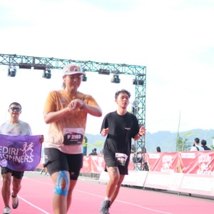 Race photo from KEDIRI HALF MARATHON 2026