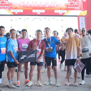 Race photo from KEDIRI HALF MARATHON 2026
