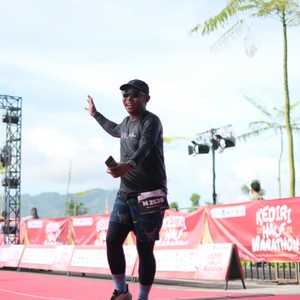 Race photo from KEDIRI HALF MARATHON 2026