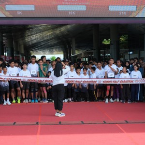 Race photo from KEDIRI HALF MARATHON 2026