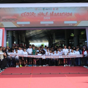 Race photo from KEDIRI HALF MARATHON 2026
