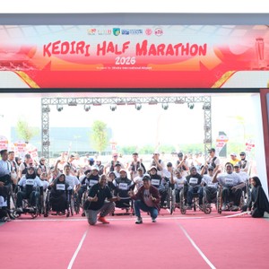 Race photo from KEDIRI HALF MARATHON 2026