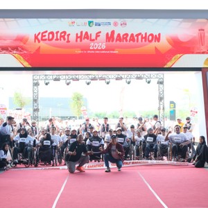 Race photo from KEDIRI HALF MARATHON 2026