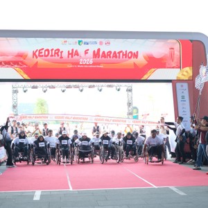 Race photo from KEDIRI HALF MARATHON 2026