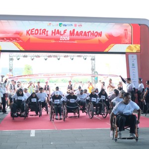 Race photo from KEDIRI HALF MARATHON 2026