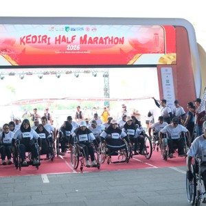Race photo from KEDIRI HALF MARATHON 2026