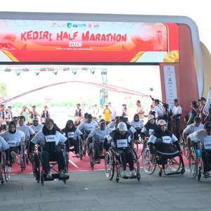 Race photo from KEDIRI HALF MARATHON 2026