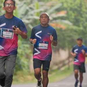Race photo from LINTAS TEKNOLOGI SOLUTIONS DAY