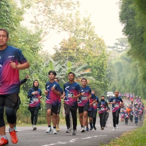 Race photo from LINTAS TEKNOLOGI SOLUTIONS DAY