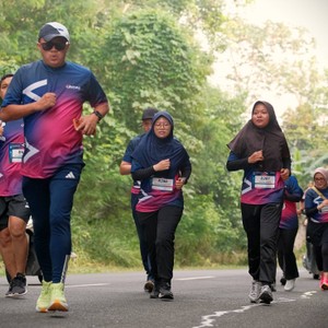 Race photo from LINTAS TEKNOLOGI SOLUTIONS DAY
