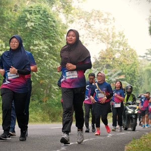 Race photo from LINTAS TEKNOLOGI SOLUTIONS DAY