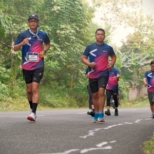 Race photo from LINTAS TEKNOLOGI SOLUTIONS DAY