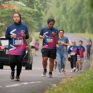 Race photo from LINTAS TEKNOLOGI SOLUTIONS DAY