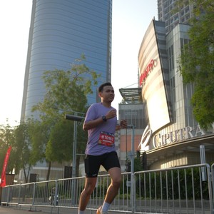 Race photo from SURABAYA ISOPLUS MARATHON 2026