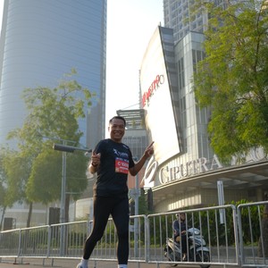 Race photo from SURABAYA ISOPLUS MARATHON 2026