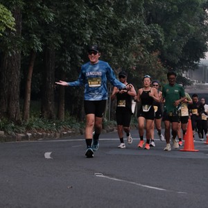 Race photo from Yumaju Berlebarun Besama ASICS