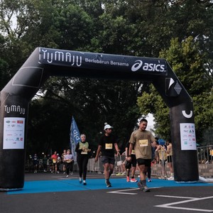 Race photo from Yumaju Berlebarun Besama ASICS