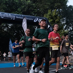 Race photo from Yumaju Berlebarun Besama ASICS