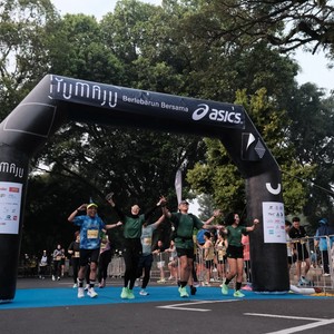 Race photo from Yumaju Berlebarun Besama ASICS