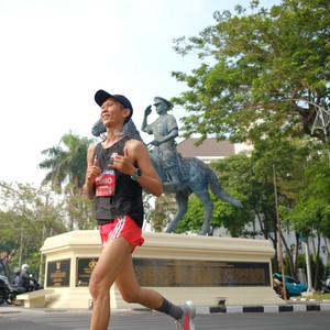 Race photo from SURABAYA ISOPLUS MARATHON 2026