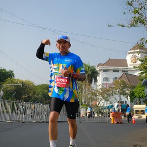 Race photo from SURABAYA ISOPLUS MARATHON 2026