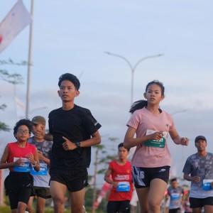 Race photo from KEDIRI HALF MARATHON 2026