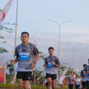Race photo from KEDIRI HALF MARATHON 2026