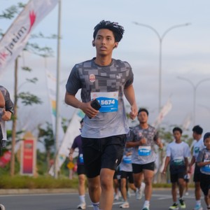 Race photo from KEDIRI HALF MARATHON 2026