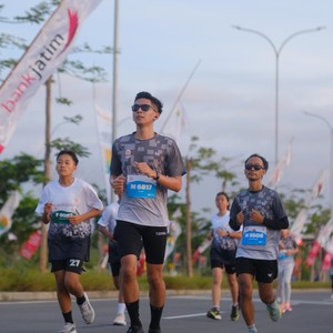 Race photo from KEDIRI HALF MARATHON 2026