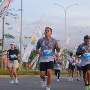 Race photo from KEDIRI HALF MARATHON 2026