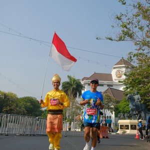 Race photo from SURABAYA ISOPLUS MARATHON 2026