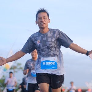 Race photo from KEDIRI HALF MARATHON 2026