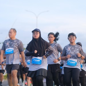 Race photo from KEDIRI HALF MARATHON 2026