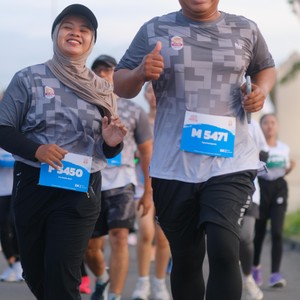 Race photo from KEDIRI HALF MARATHON 2026