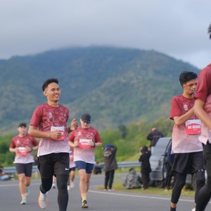 Race photo from KEDIRI HALF MARATHON 2026