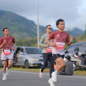 Race photo from KEDIRI HALF MARATHON 2026