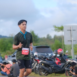 Race photo from KEDIRI HALF MARATHON 2026