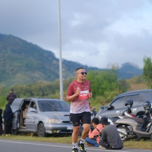 Race photo from KEDIRI HALF MARATHON 2026