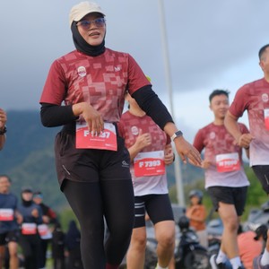 Race photo from KEDIRI HALF MARATHON 2026