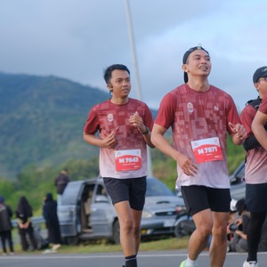 Race photo from KEDIRI HALF MARATHON 2026